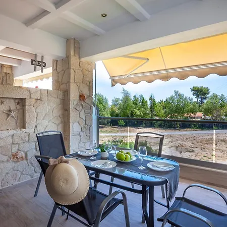 דירה Enastron 44 2 Bedroom