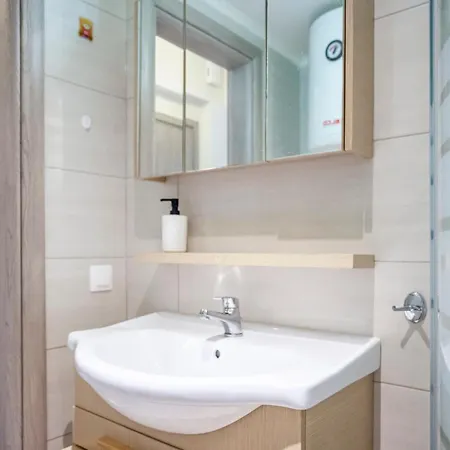 Enastron 44 2 Bedroom דירה *