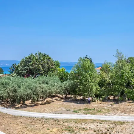 Enastron 44 2 Bedroom דירה פפקוהורי