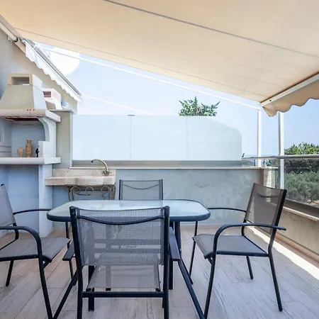 Enastron 44 2 Bedroom פפקוהורי