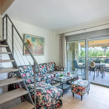 דירה Enastron 44 2 Bedroom *